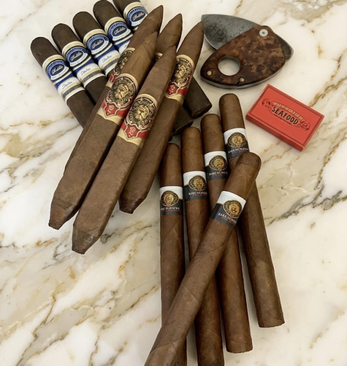 THE KINGS SAMPLER