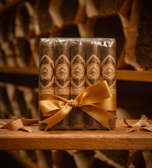 Five authentic Corojo Robustos. Handcrafted by Cuban master rollers in Miami